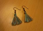 Koperkleurige turquoise bruin witte tassel slinger oorbellen, Handtassen en Accessoires, Oorbellen, Ophalen of Verzenden, Bruin