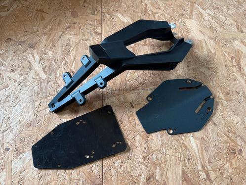 KTM Superduke 1290R OEM Nummerplaathouder Gen1/2 NIEUW!, Motoren, Accessoires | Overige, Zo goed als nieuw, Ophalen of Verzenden