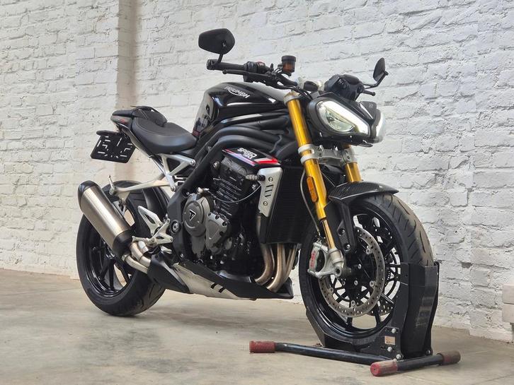 Triumph Speed Triple 1200 RS @motomobilia, Motoren, Motoren | Triumph, Bedrijf, Naked bike, meer dan 35 kW, 3 cilinders, ABS, Cruise Control
