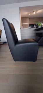 Leder/leder look stoelen op wielen (2stuks), Huis en Inrichting, Fauteuils, Ophalen, Zo goed als nieuw