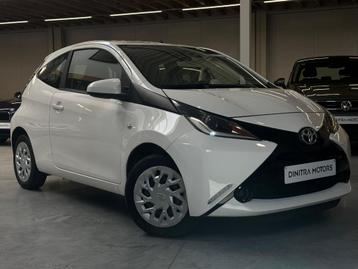 TOYOTA AYGO 1.0 VVT X-PLAY - Cruise/Bluetooth/*MAAR 59DZKM* beschikbaar voor biedingen