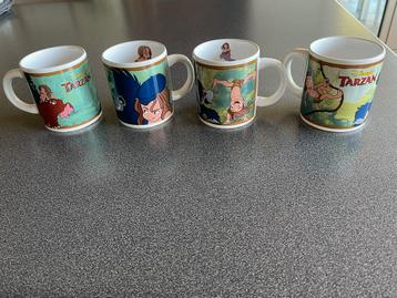 Koffiekopjes beschikbaar voor biedingen