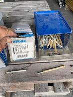 Slagpluggen en Kozijnpluggen  en veel meer, Enlèvement ou Envoi, Comme neuf, Chevilles