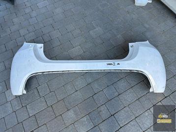 Toyota Yaris IV achterbumper beschikbaar voor biedingen