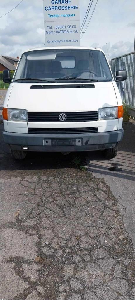 Vw t4 essence 87 000 km 1992  VEHICULE RARISSIME, Autos, Camionnettes & Utilitaires, Entreprise, Achat, Volkswagen, Essence, 4 portes