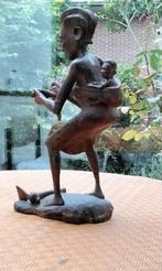 Vrouw en kind ebbenhout, Antiek en Kunst, Kunst | Beelden en Houtsnijwerken, Ophalen