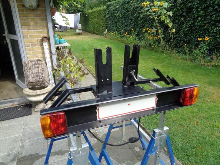 Fietsendrager, Auto diversen, Fietsendragers, Gebruikt, Trekhaakdrager, 2 fietsen, Ophalen