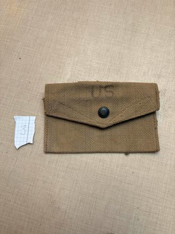 Pochette first aid US WW2 bristish made 3, Enlèvement ou Envoi