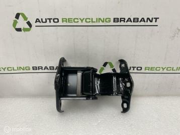 Scharnier Portier Achter Nissan NV300 Trafic 90400-00Q0L beschikbaar voor biedingen