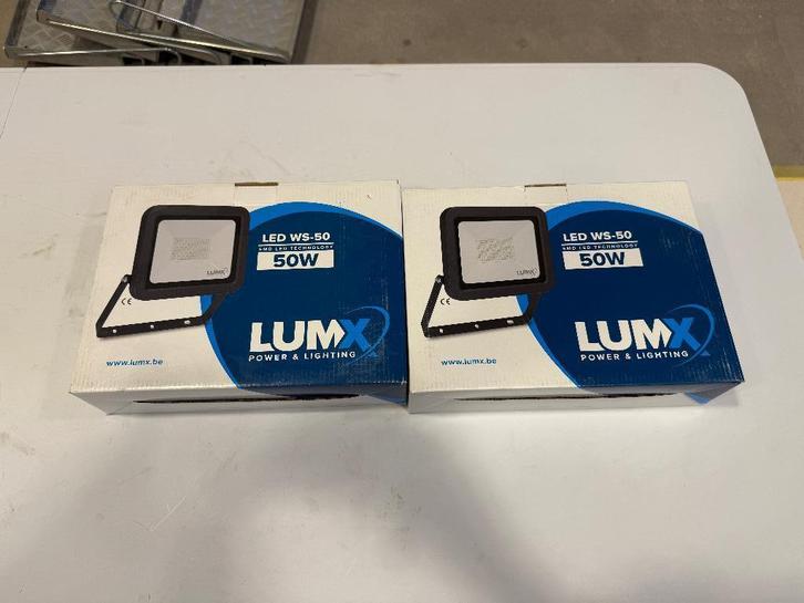 2x LUMX LED bouwspot / werflamp 50W (WS-50) – set, Bricolage & Construction, Éclairage de chantier, Neuf, Enlèvement