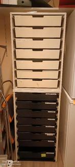 2 armoires avec tiroirs en plastique amovibles, Maison & Meubles, Enlèvement, Utilisé, Synthétique