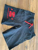 Under Armour sport short kids, Kinderen en Baby's, Kinderkleding | Maat 176, Ophalen of Verzenden