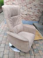 elektrische fauteuil zetel in topstaat beige, Huis en Inrichting, Fauteuils, Ophalen, Zo goed als nieuw