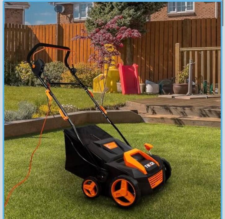 Automatische borstel / stofzuiger voor kunstgras, Tuin en Terras, Veegmachines, Zo goed als nieuw, Ophalen