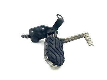 SCHETSPLAAT RECHTS VOOR DL 650 V-Strom XT 2015 (DL650) beschikbaar voor biedingen