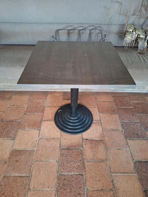 Table a manger/ tables de restaurant., Huis en Inrichting, Tafels | Statafels, Zo goed als nieuw, Ophalen