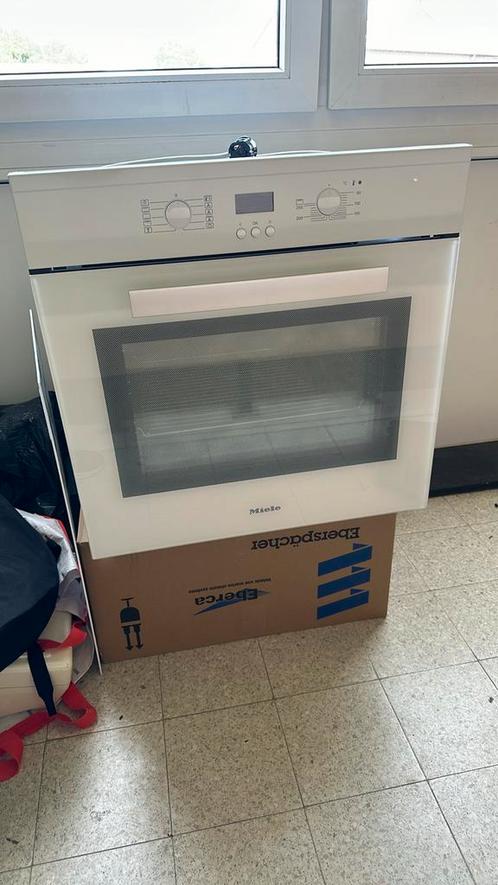 Miele oven als Nieuw, Elektronische apparatuur, Ovens, Zo goed als nieuw, Oven, 45 tot 60 cm, 45 tot 60 cm, Hete lucht, Ophalen