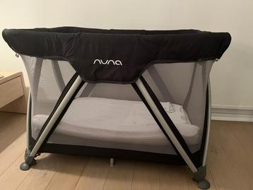Lit de voyage Nuna Sensa (y compris le matelas First), Enlèvement, Comme neuf, Lit de voyage