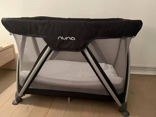 Nuna sensa reisbedje ( incl matrasje First), Kinderen en Baby's, Babywiegjes en Ledikanten, Zo goed als nieuw, Reisbedje, Ophalen