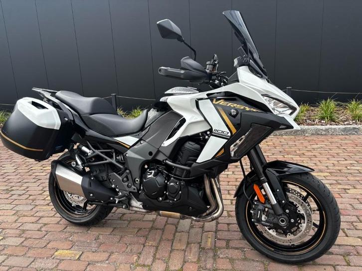 Kawasaki Versys 1100, Motoren, Motoren | Kawasaki, Bedrijf, Toermotor, meer dan 35 kW, 4 cilinders, Motorrijbewijs A, ABS, Cruise Control