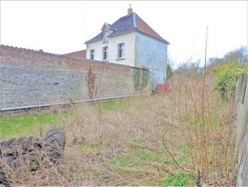 Terrain à vendre à Hollain, 3 chambres beschikbaar voor biedingen