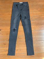 zwarte jeansbroek maat 34, Vêtements | Femmes, Jeans, W27 (confection 34) ou plus petit, Comme neuf, Enlèvement ou Envoi