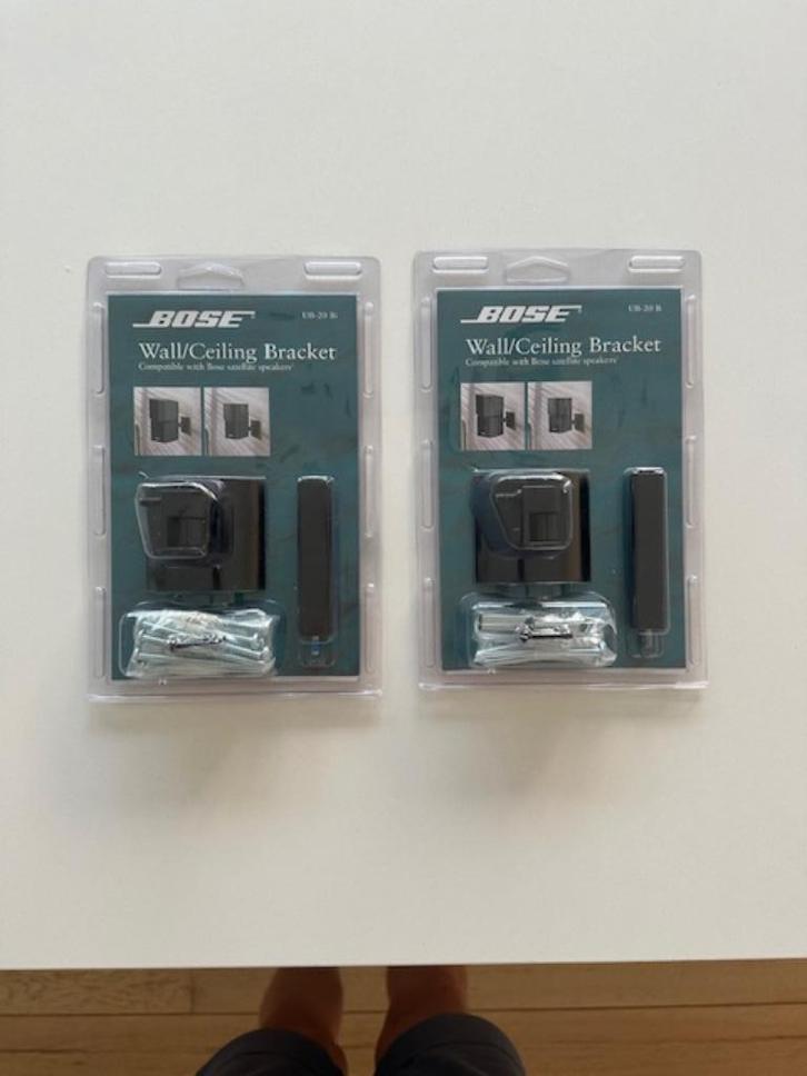 Bose Wall/Ceiling Bracket kleur zwart, Audio, Tv en Foto, Audiokabels en Televisiekabels, Nieuw, Overige kabels, Minder dan 2 meter