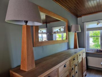 Set landelijke teak meubels – dressoir, spiegel & 2 tafellam, Huis en Inrichting, Ophalen, Teakhout, 200 cm of meer, 25 tot 50 cm