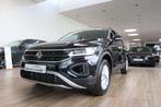 Volkswagen T-Roc 1.5TSI DSG "LIFE" NIEUW MODEL 2023 IN VOORR, Nieuw, Te koop, Benzine, 1368 kg