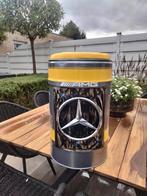 Zit vatje van Mercedes airbrush gespoten, Enlèvement