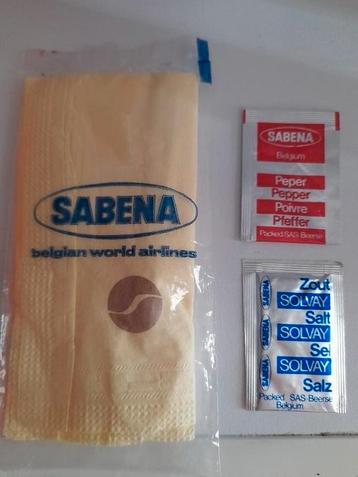 Pochette scellée +cuillère, lait, sucre + Poivre &Sel beschikbaar voor biedingen