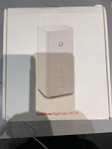 Vodafone GigaCube CAT19 4G+ Router Huawei B818-263 als nieuw beschikbaar voor biedingen