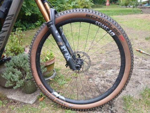 Canyon Neuron cf9 axs 2025 medium, Fietsen en Brommers, Fietsen | Mountainbikes en ATB, Zo goed als nieuw, Heren, Overige merken