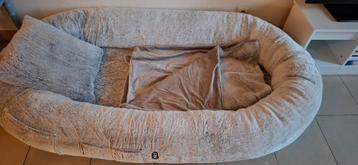TIAKI HONDENBED XL, GRIJS + KUSSEN EN DEKEN beschikbaar voor biedingen