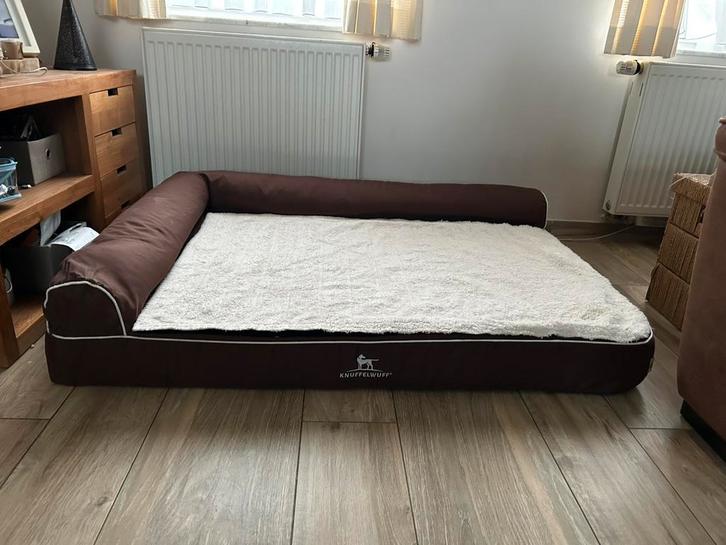 Orthopedisch bed voor grote honden, Dieren en Toebehoren, Hondenmanden, Gebruikt, Ophalen