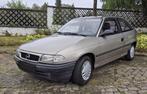 OPEL  ASTRA, Auto's, Opel, Stof, Particulier, Euro 4, 3 deurs