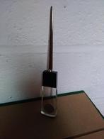 Vintage brievenopener, Enlèvement