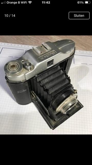 Oud decoratief fototoestel, met uitklapbare lens. Franka beschikbaar voor biedingen