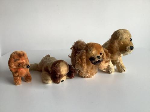 4 vintage knuffel hondjes opknappertjes, Verzamelen, Beren en Cherished Teddies, Gebruikt, Stoffen beer, Ophalen of Verzenden
