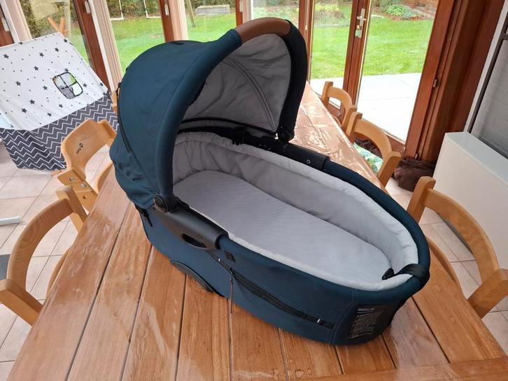 Reiswieg Mutsy Evo met accessoires, Kinderen en Baby's, Kinderwagens en Combinaties, Zo goed als nieuw, Mutsy, Ophalen
