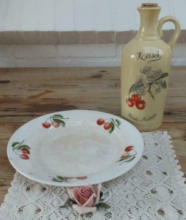 Franse landelijke keramieke KIRSCH fles met kersen, Huis en Inrichting, Woonaccessoires | Overige, Ophalen of Verzenden