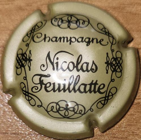Champagnecapsule Nicolas FEUILLATTE donkergoud & zwart nr 8b, Verzamelen, Wijnen, Nieuw, Champagne, Frankrijk, Ophalen of Verzenden