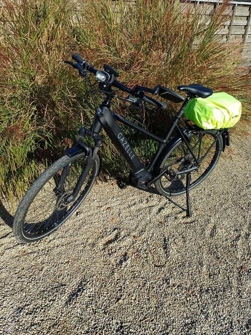Gazelle Medeo, Fietsen en Brommers, Elektrische fietsen, Gebruikt, Gazelle, 55 tot 59 cm, 30 tot 50 km per accu, Ophalen
