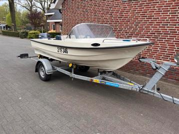 Elan 401 toerboot + 15 pk Yamaha beschikbaar voor biedingen