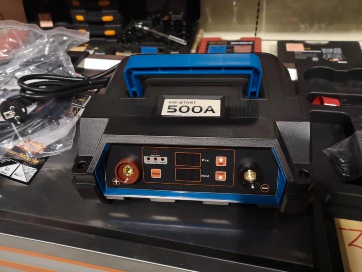 Chargeur portable pour voiture KRAFTMULLER, Autos : Divers, Outils de voiture, Neuf, Enlèvement