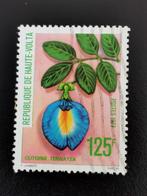 Haute-Volta 1977 - bloemen - kittelbloem, Postzegels en Munten, Postzegels | Afrika, Ophalen of Verzenden, Overige landen, Gestempeld