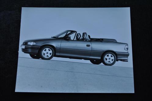 OPEL ASTRA CABRIO 2.0i 1993 Photo originale de presse foto, Collections, Marques automobiles, Motos & Formules 1, Enlèvement ou Envoi