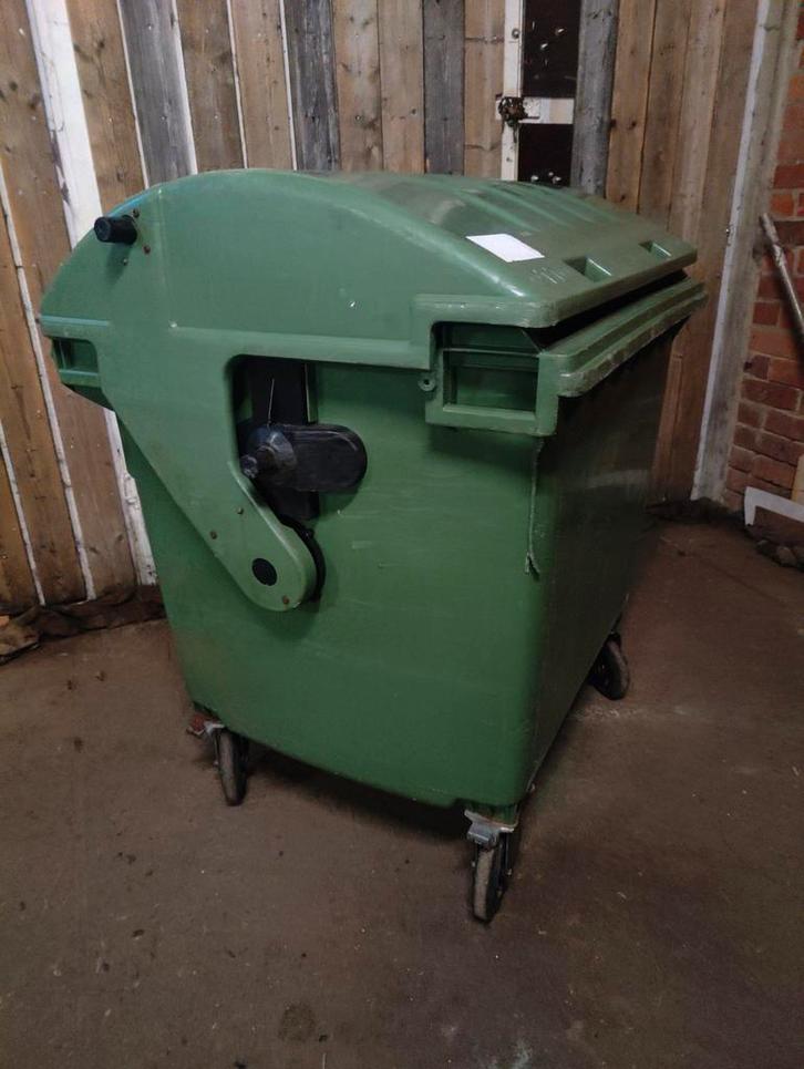 Afvalcontainer 1100 L.Wastafel. Zwembad filter.FL6 14, Articles professionnels, Horeca | Équipement de cuisine, Enlèvement ou Envoi