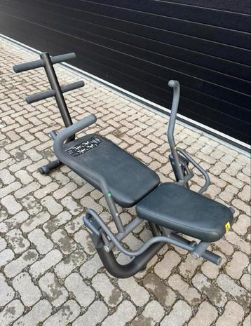 Technogym Element AB crunch buikspier toestel !! beschikbaar voor biedingen