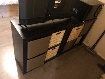 2 zwarte kallax ikea kasten met schuiven beschikbaar voor biedingen
